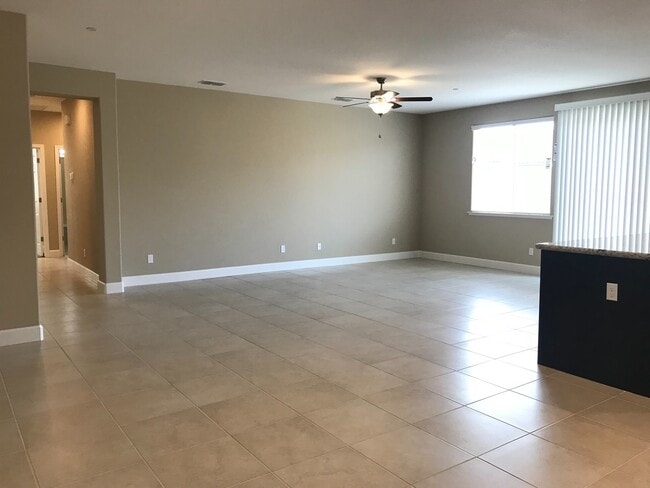 Building Photo - 1627 Marsh Ct