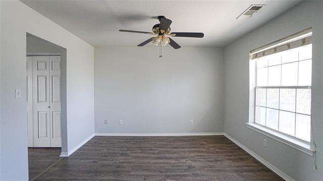 Building Photo - 403 E R Ellis Ave