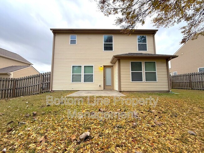 Building Photo - 1521 Van Ness Ln