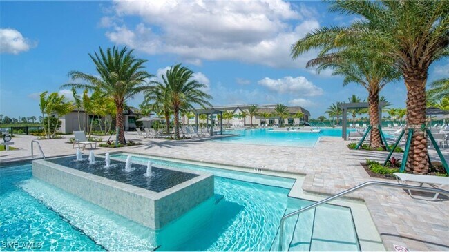 Building Photo - 21064 Hallandale Dr