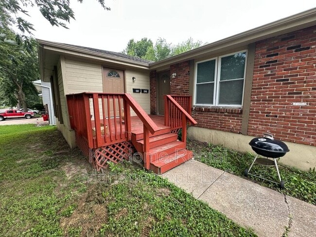 Building Photo - 420 N Jennings Rd