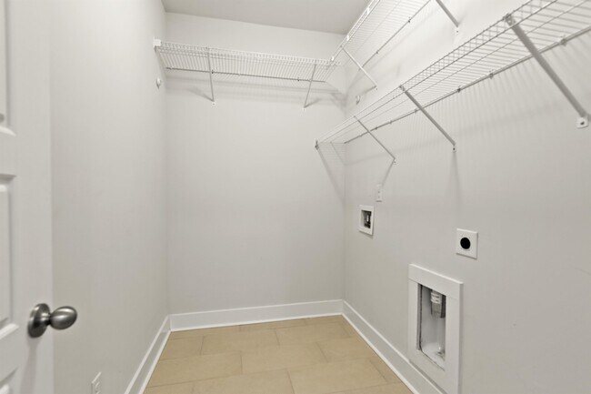 Building Photo - 3953 Bessemer Rd