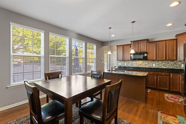Building Photo - Beautiful Stafford Home - Colonial Forge School district