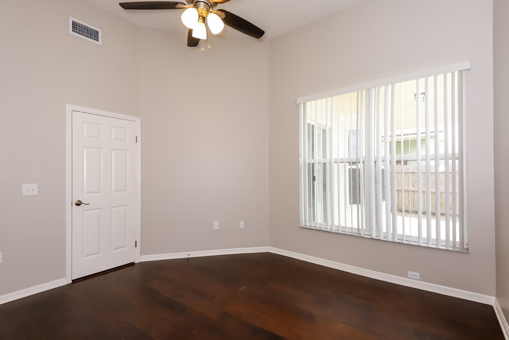 Building Photo - 2014 Cattleman Dr