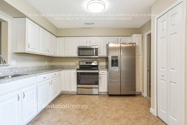 Building Photo - 974 Treadway Dr