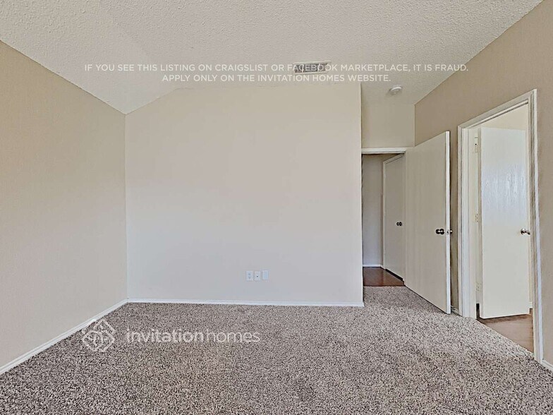 Building Photo - 8004 Mourning Dove Dr