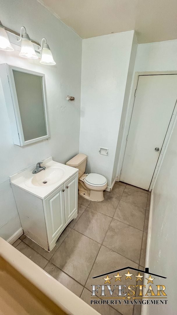 Building Photo - 1424 Gorrill St