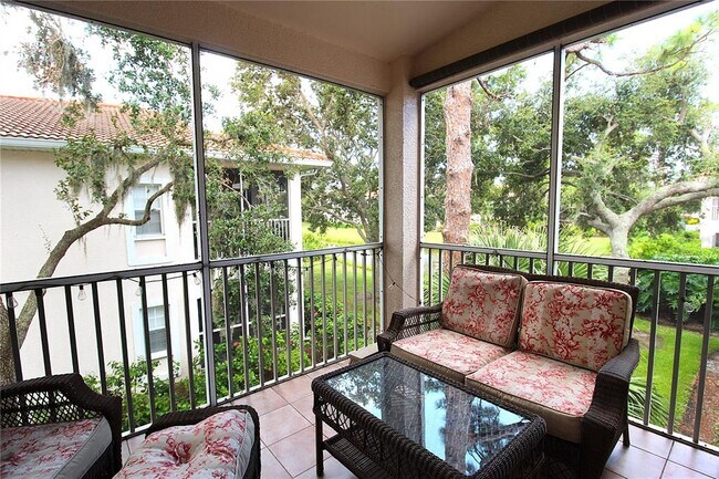 Building Photo - 4260 Central Sarasota Pkwy