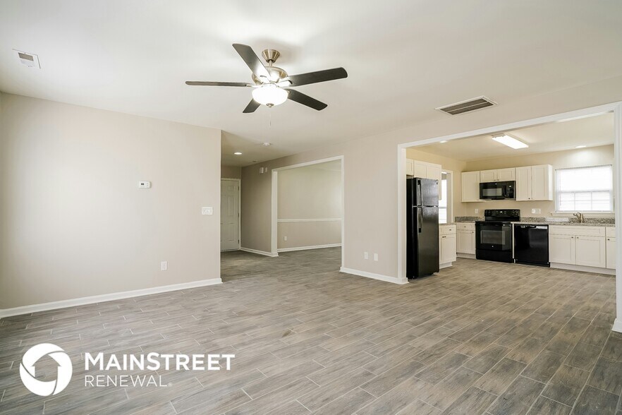 Building Photo - 1405 Cricket Ridge Dr