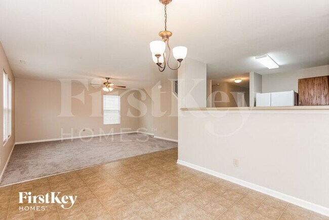Building Photo - 7323 Mitzi Deborah Dr
