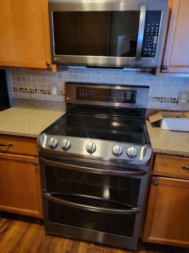 Building Photo - 17257 Gunther Blvd