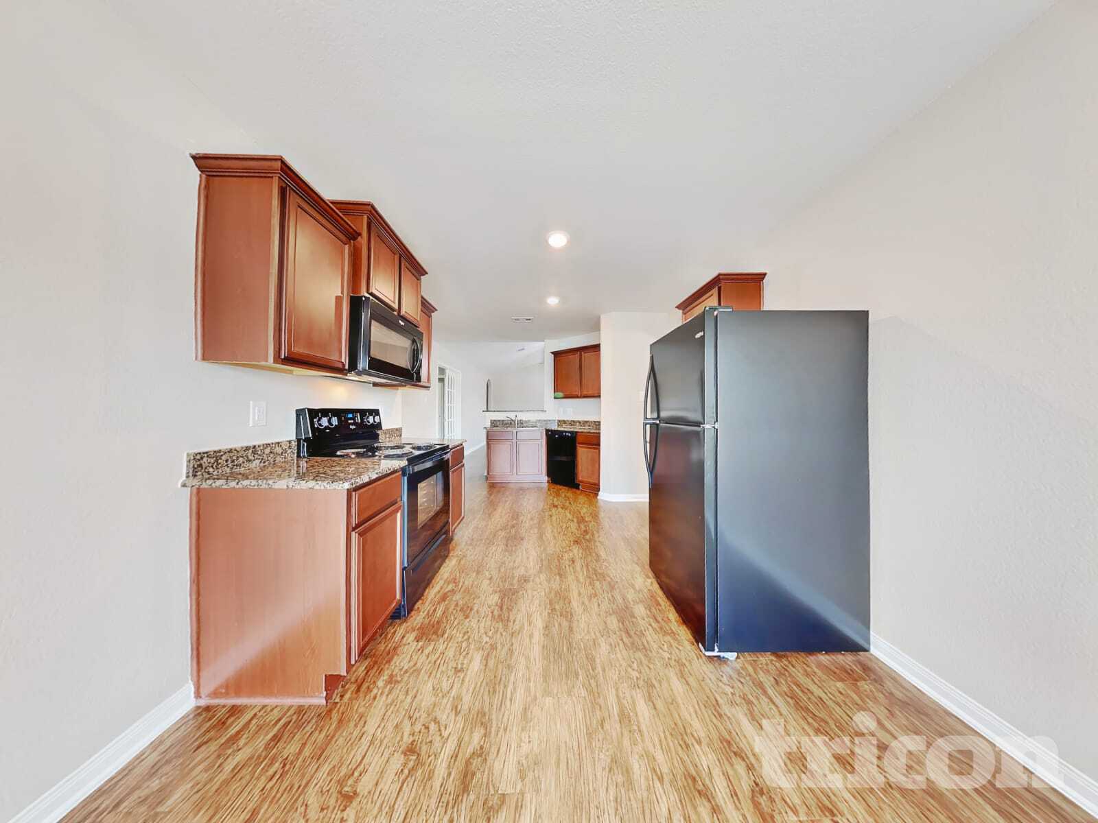 Building Photo - 2402 Regatta Ln