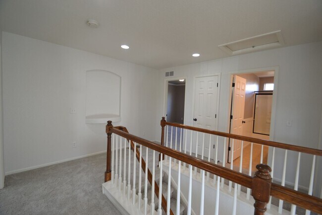 Building Photo - 8244 Cypress Wood Dr