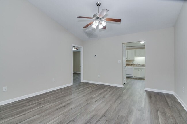 Building Photo - 516 Goodale Court