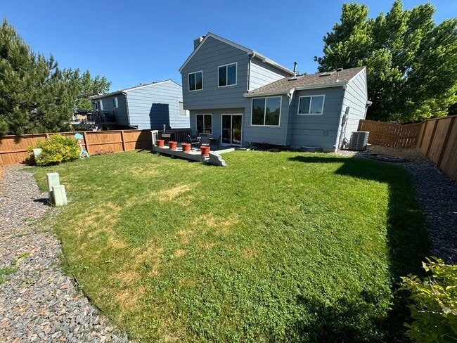 Building Photo - Wonderful Highlands Ranch Location!
