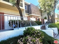 Building Photo - 10201 Mason Ave