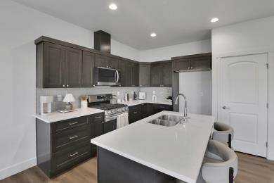 Building Photo - 717 Creative Way