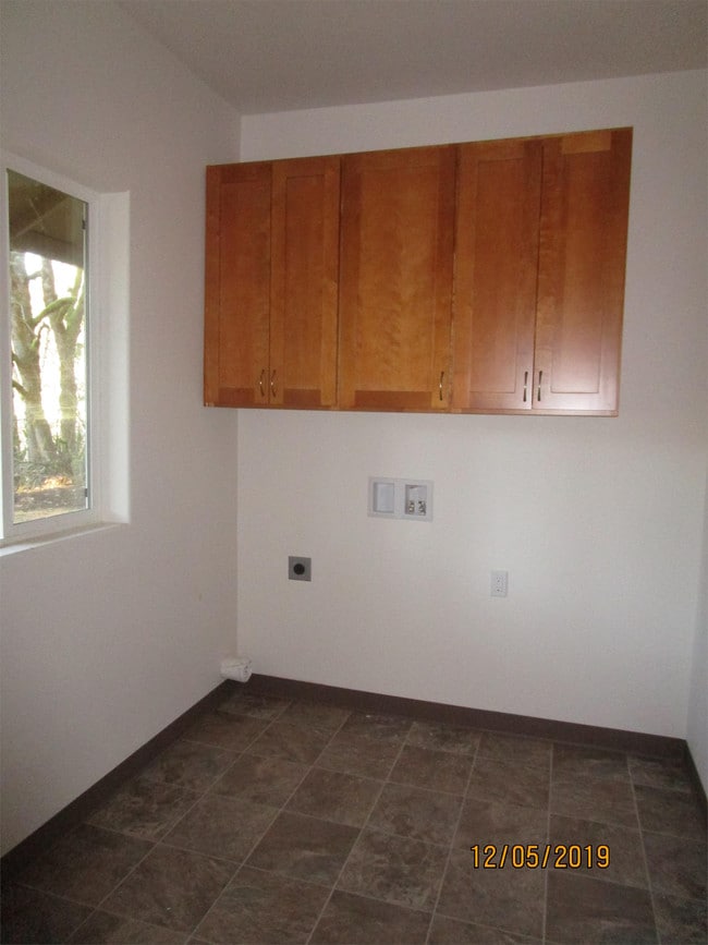 Building Photo - 24043 Patton Loop SE