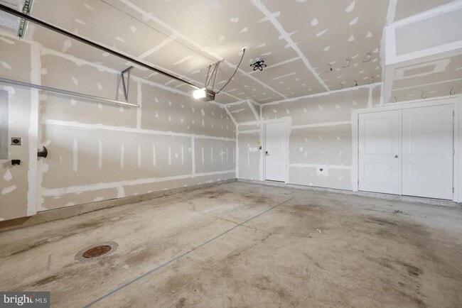 Building Photo - 9309 Barnes Lp