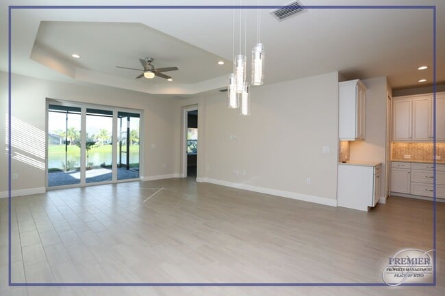 Building Photo - ***SMALL DOG FRIENDLY***MARQUESA ISLES***G...