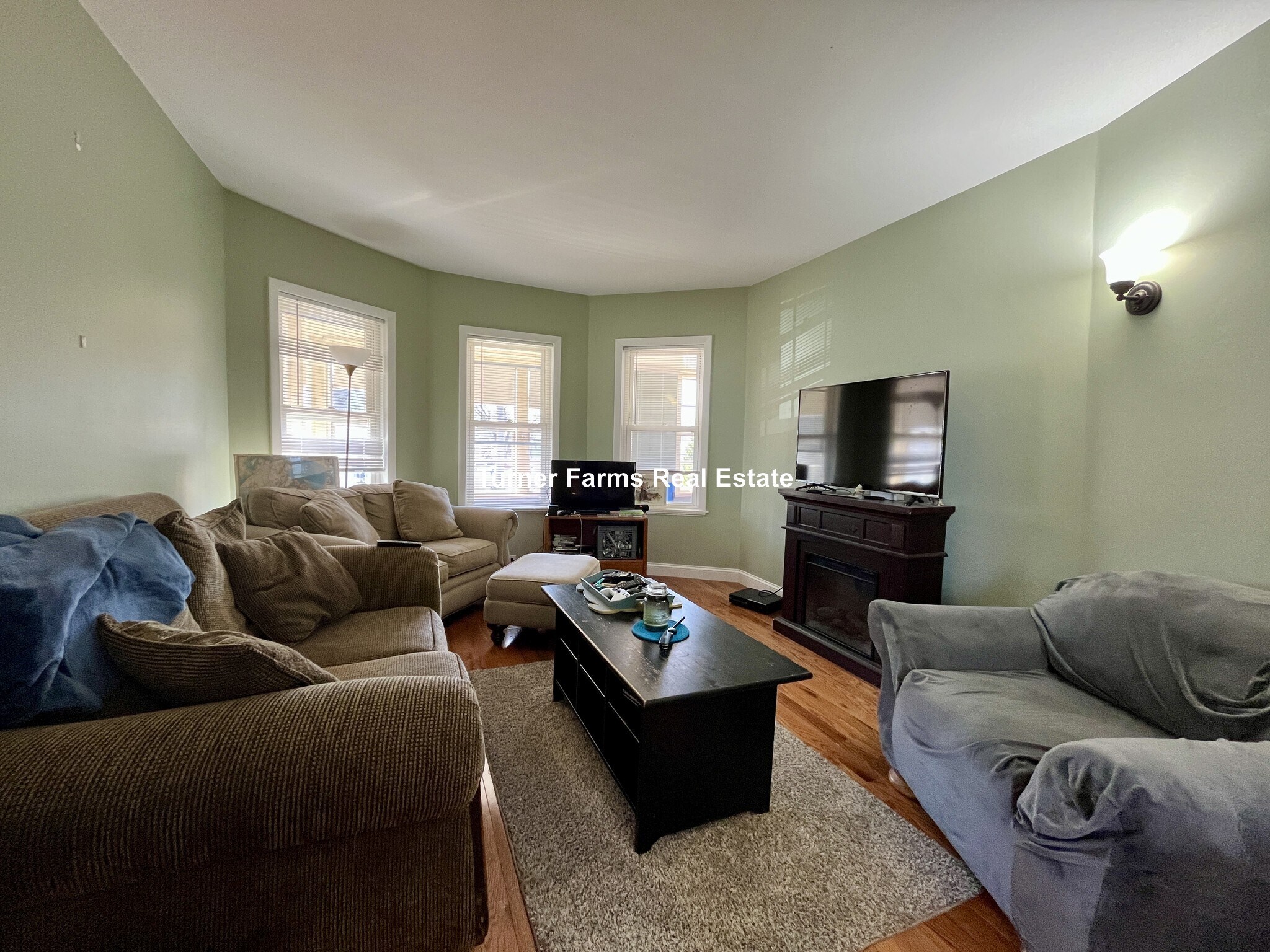 Building Photo - 43 Martin St