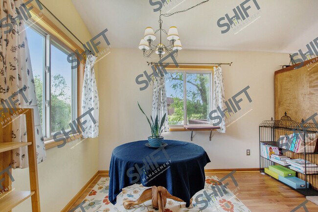 Building Photo - 2688 Walnut Hills Ct - 3 bedroom Kentwood ...