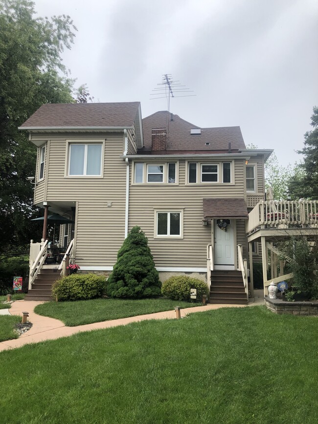 Back of House - 2306 Old Welsh Rd