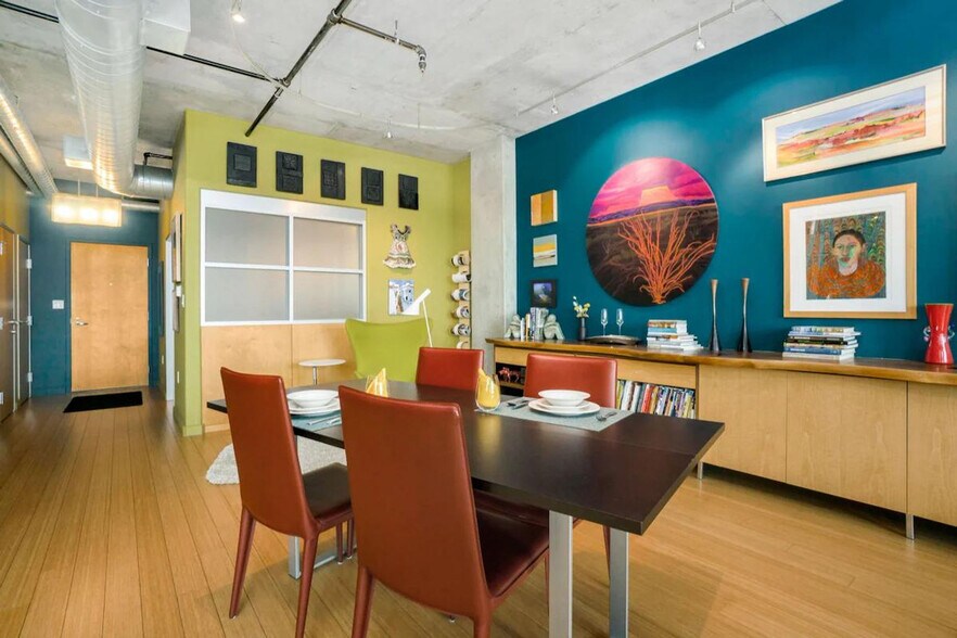 Building Photo - 1475 Delgany St