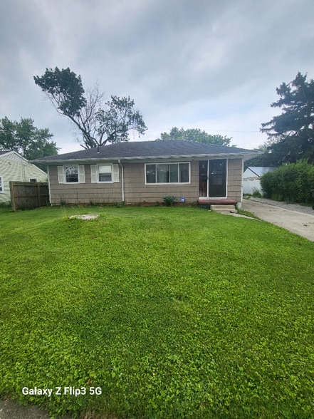 Primary Photo - 1339 Shady Lane Rd