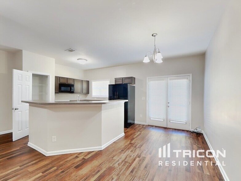 Building Photo - 258 White Mountain Pass