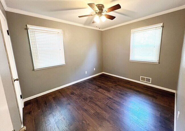 Building Photo - COMING SOON: Spacious Home with a Great Ya...