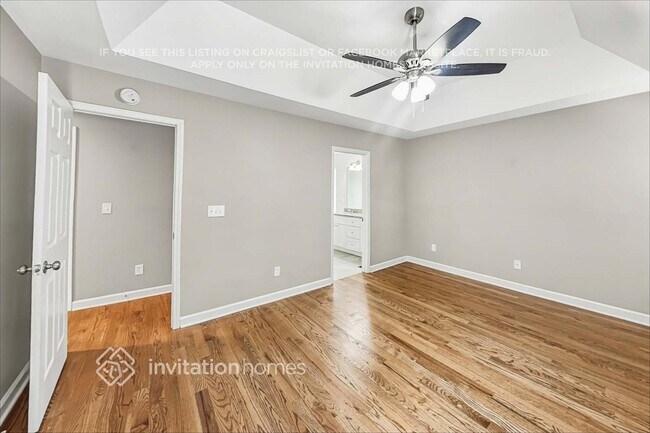 Building Photo - 6984 Forest Manor Dr
