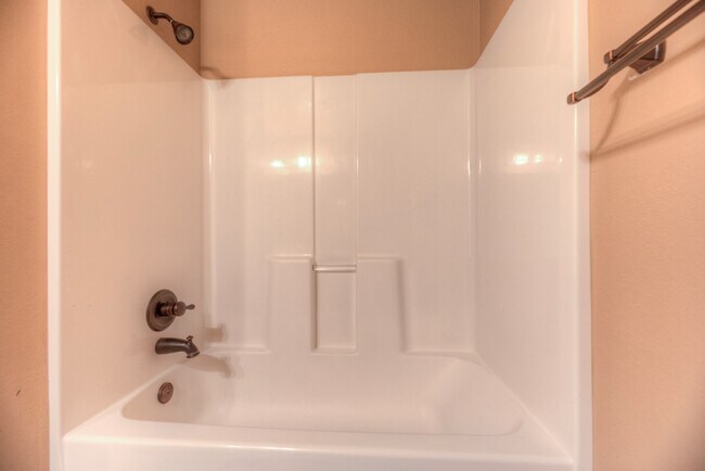 Building Photo - 1501 W Birmingham St