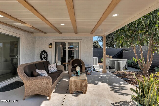 Building Photo - 15290 Bambi Ct