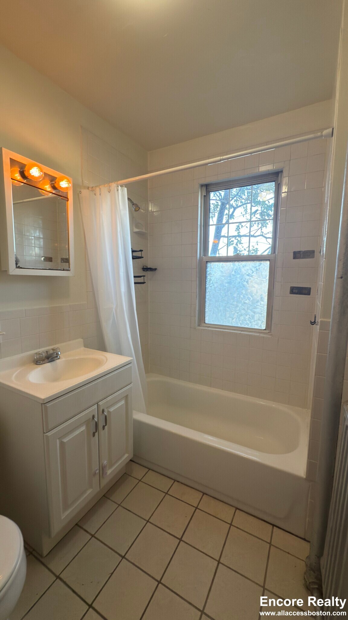 Building Photo - 155 Summer St