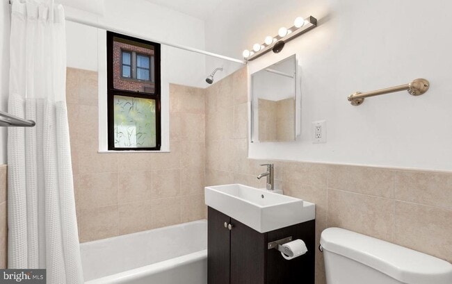 Building Photo - 2515 K St NW