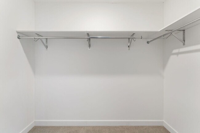 Building Photo - Spacious 5 Bedroom Home in Rountrey (Newmarket Section) – 3,555 Sq Ft – $4,350/mo