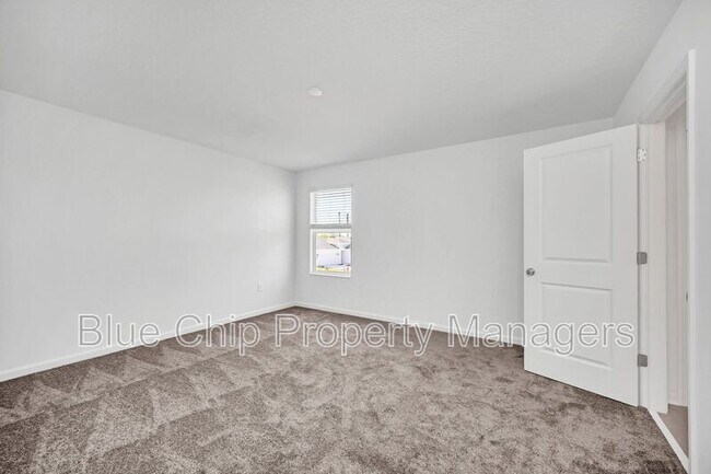 Building Photo - 2209 Aquifer Ln