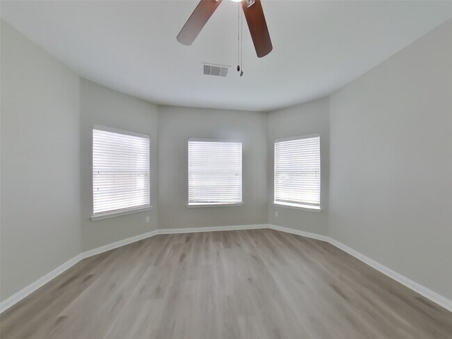 Building Photo - 5002 Pacific Ridge Ln