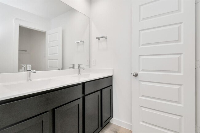 Building Photo - 3843 Pierce Pl Ln