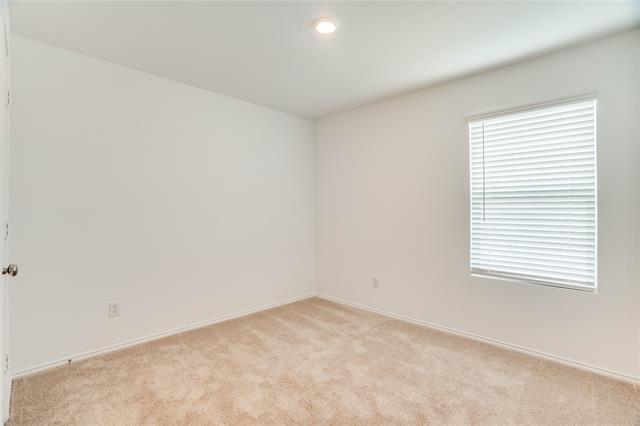 Building Photo - 514 Cochran Dr