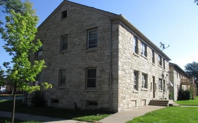 Primary Photo - 2931 W. Capitol Dr Apt #2