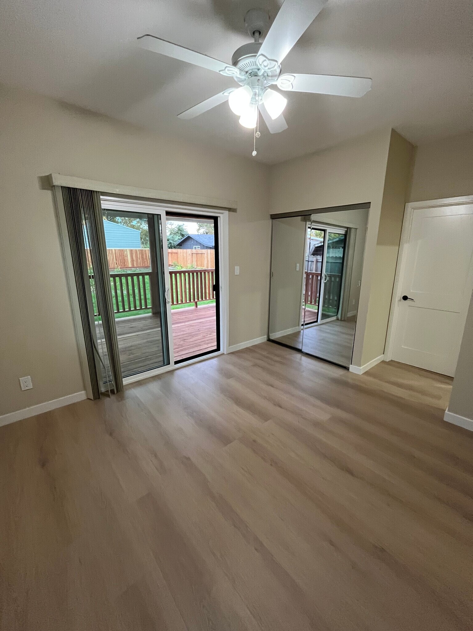 Master Bedroom - 608 Myrtle Ave