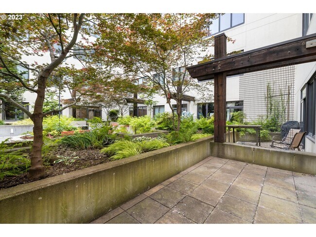 Building Photo - PEARL DISTRICT INDUSTRIAL LOFT