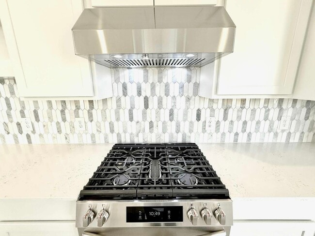 Building Photo - 31425 Moore Rd