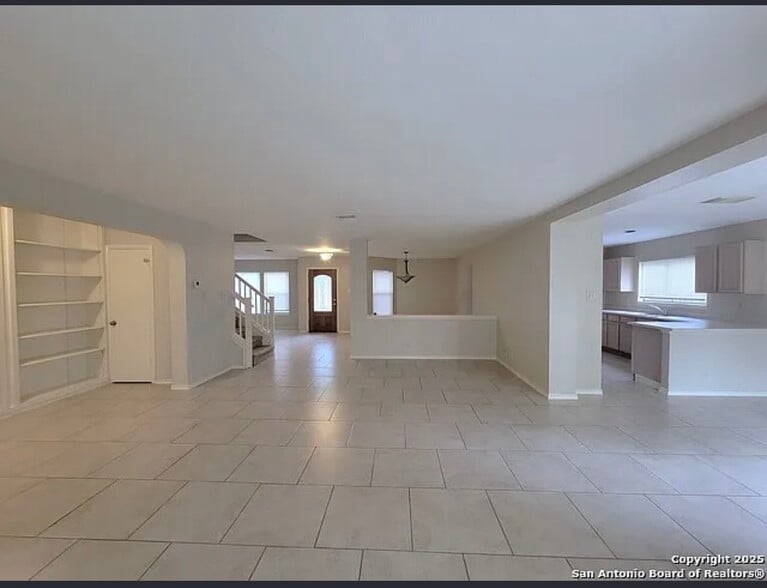 Building Photo - 13154 Regency Bnd