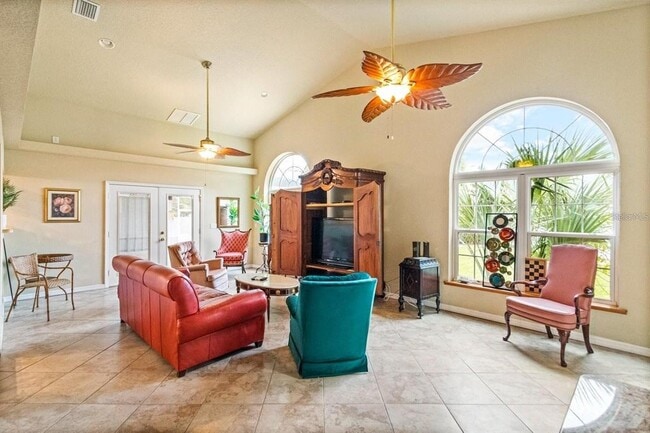 Building Photo - 5 S Orion Ave