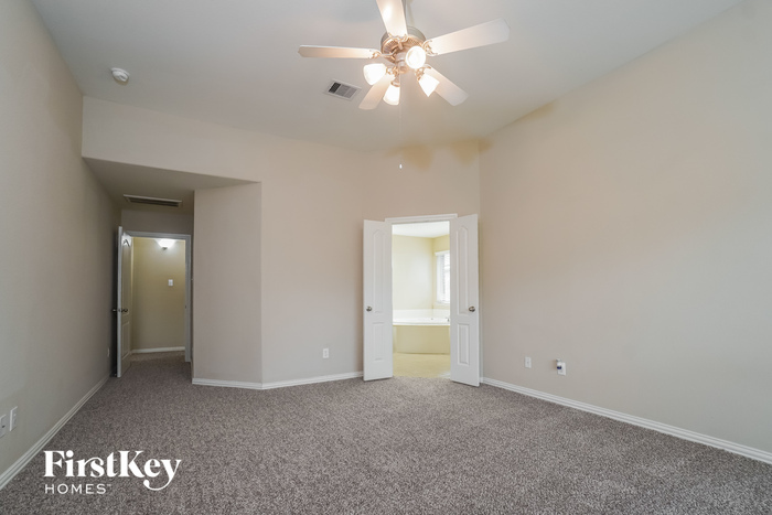 Building Photo - 6403 Alicia Way Dr