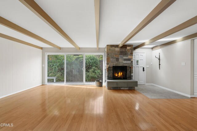 Building Photo - 2102 Buena Vista Dr