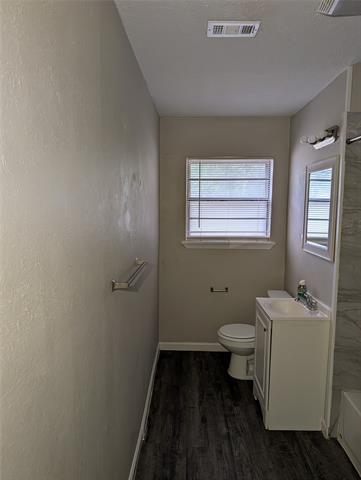 Building Photo - 3204 Phoenix Dr